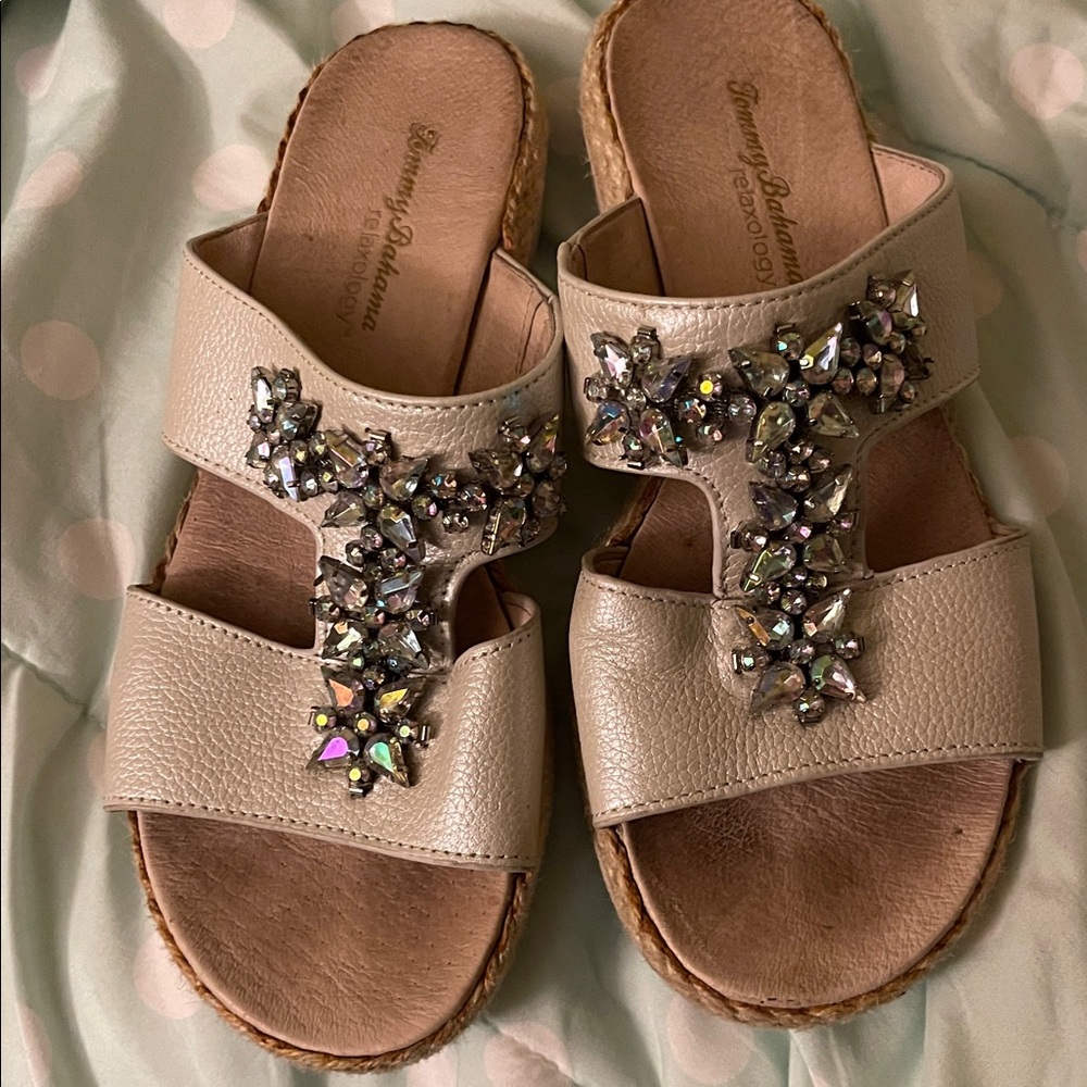 Tommy Bahama Relaxology Sandals - Daphene